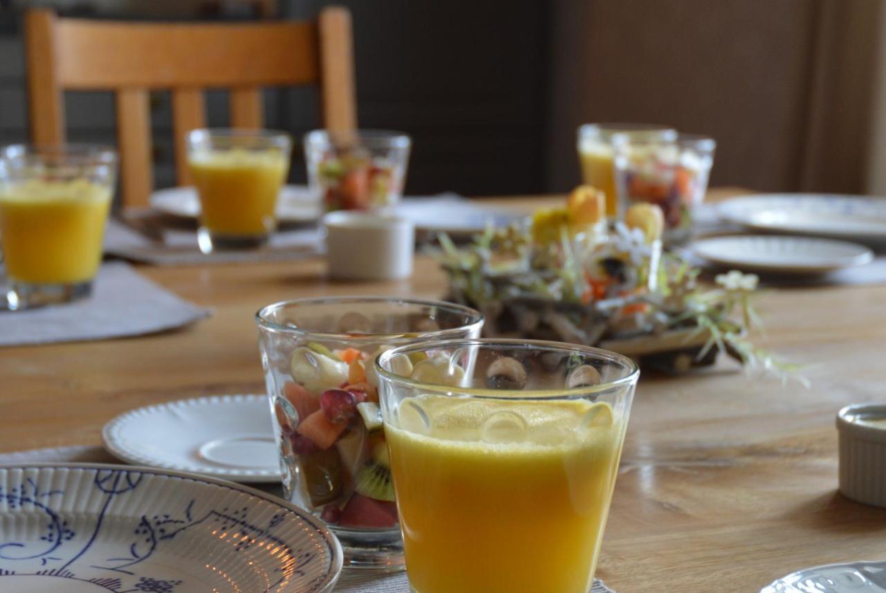 Aux 4 Saules De 4 Wilgen Bed & Breakfast Modave Eksteriør bilde