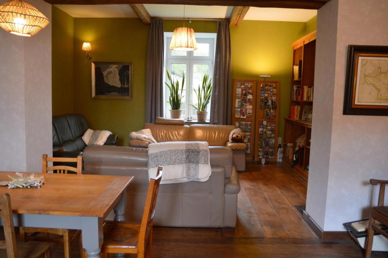 Aux 4 Saules De 4 Wilgen Bed & Breakfast Modave Eksteriør bilde