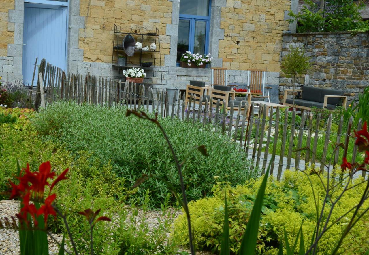 Aux 4 Saules De 4 Wilgen Bed & Breakfast Modave Eksteriør bilde