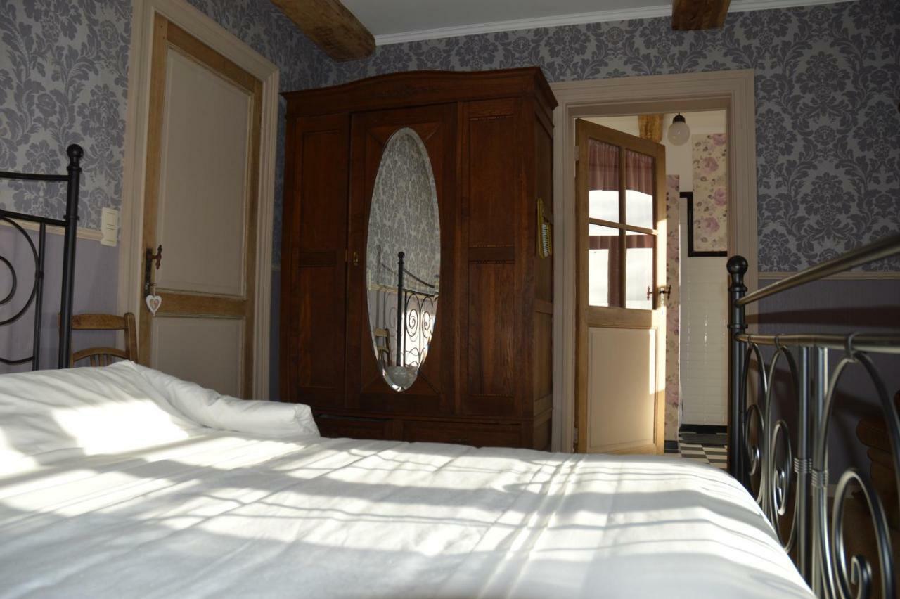 Aux 4 Saules De 4 Wilgen Bed & Breakfast Modave Eksteriør bilde