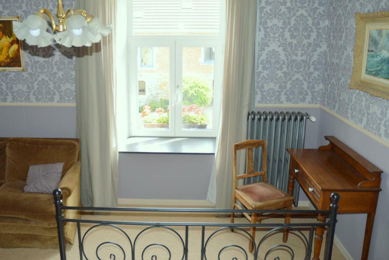 Aux 4 Saules De 4 Wilgen Bed & Breakfast Modave Eksteriør bilde