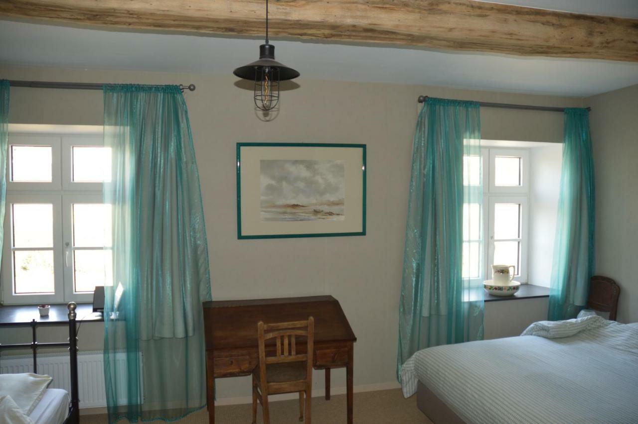 Aux 4 Saules De 4 Wilgen Bed & Breakfast Modave Eksteriør bilde